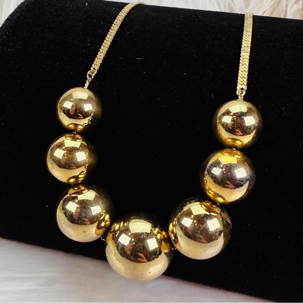 Vintage aged goldtone ball accent chain necklace